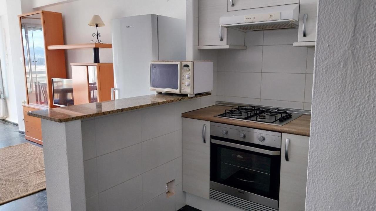 Apartamento Pequeno Frente Al Mar Con Piscina 库列拉 外观 照片